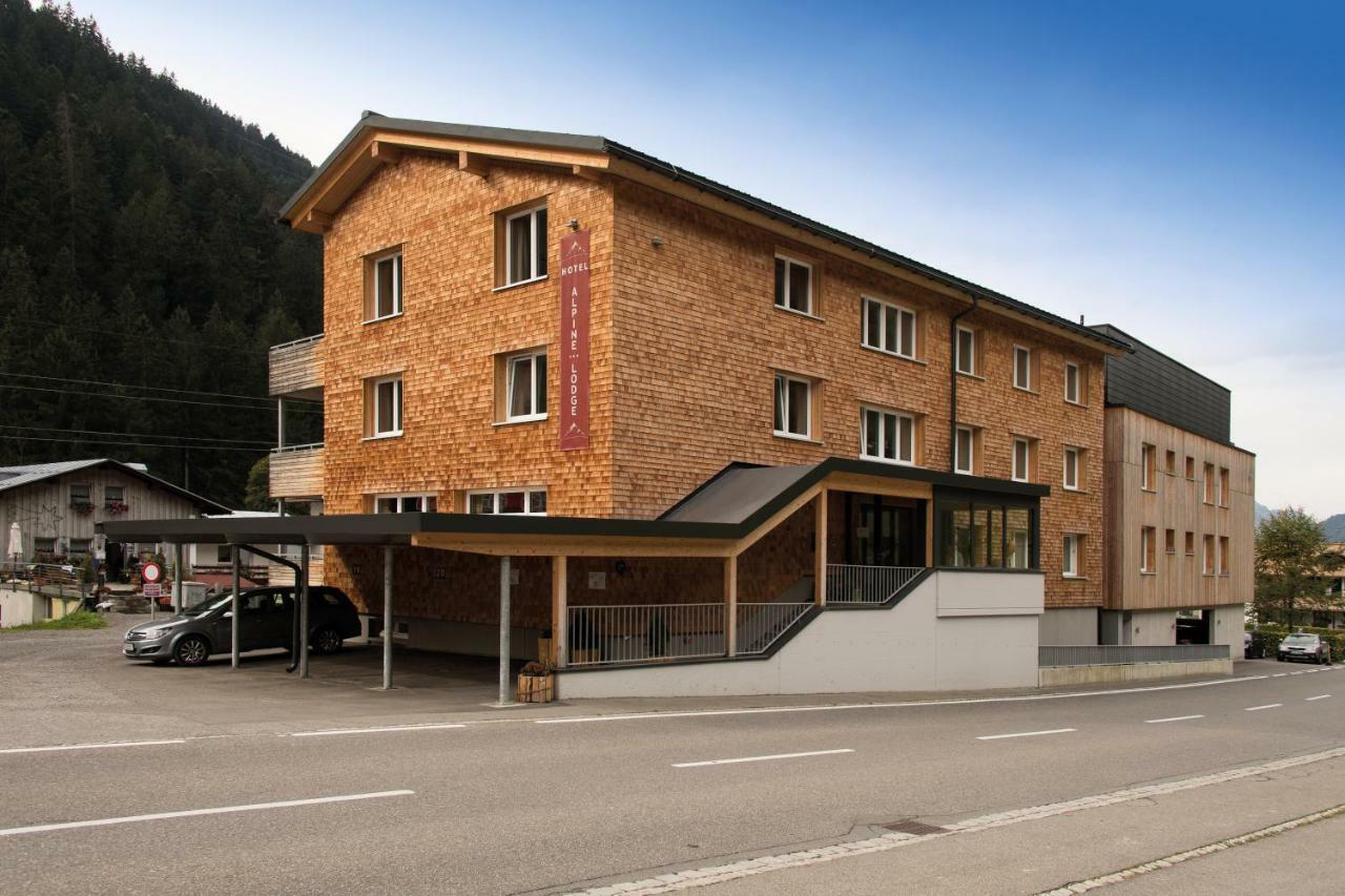 Alpine Lodge Kloesterle Am Arlberg Exterior photo